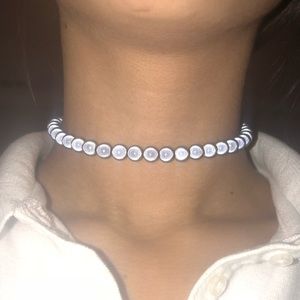 GLOW BEADS choker necklace